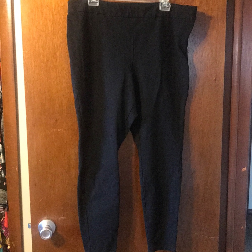 Black skinny leg pants A  New Day XXL